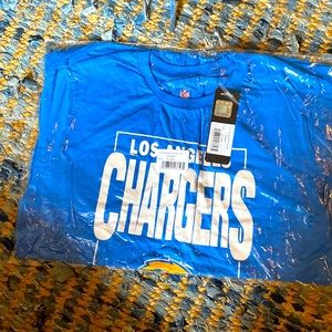 NWT Chargers Los Angeles Footbal T-Shirt NFL shop